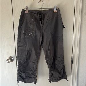 INC International Concepts Gray Cargo Capris